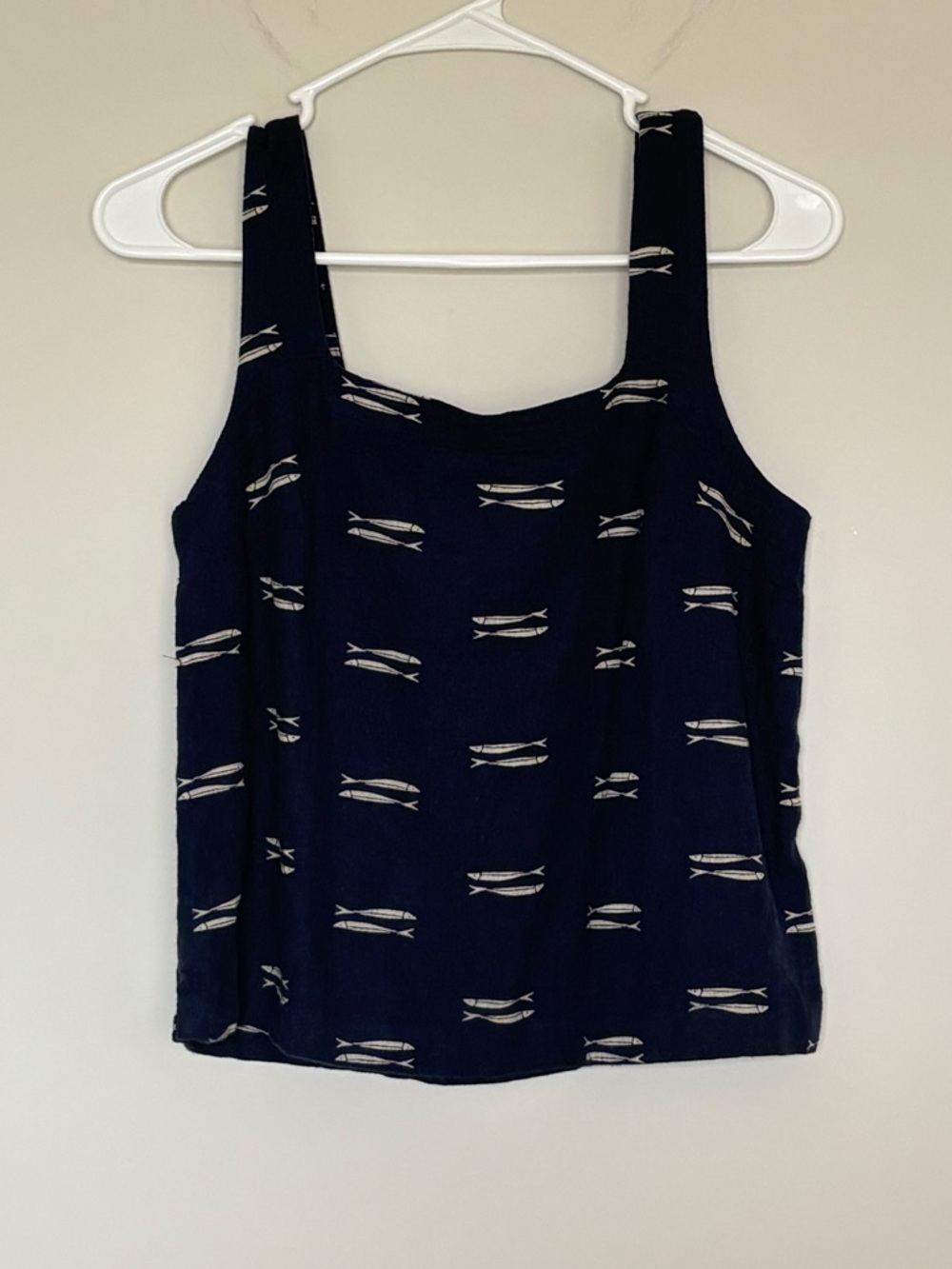 NEW A New Day Linen Blend Crop Tank Small Fish Navy Cream